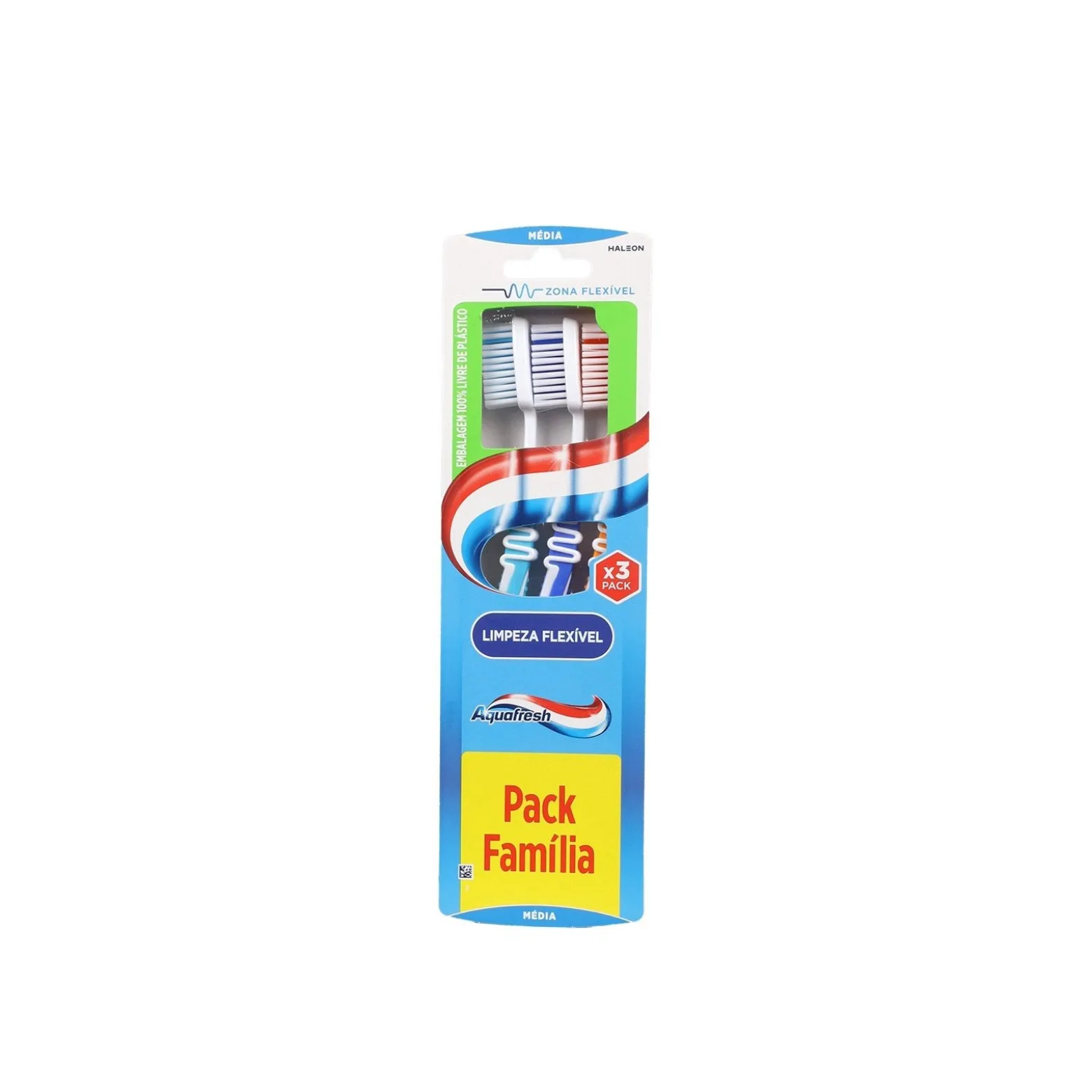 Aquafresh Flexible Cleaning Medium Toothbrush Multiple Colors x3