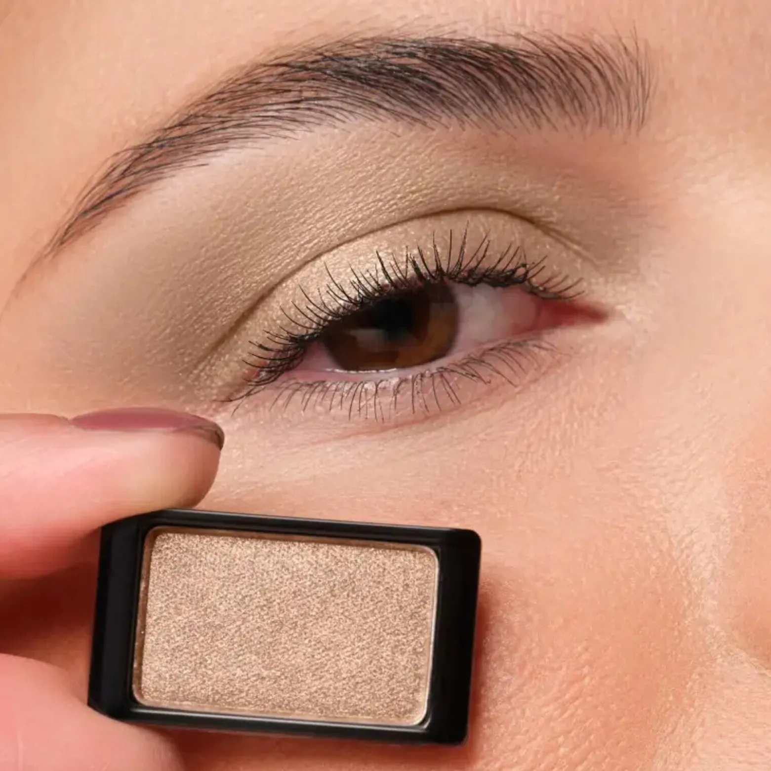 Artdeco Eyeshadow Pearl 12 Chocolate Cake 0.8g (0.02oz)