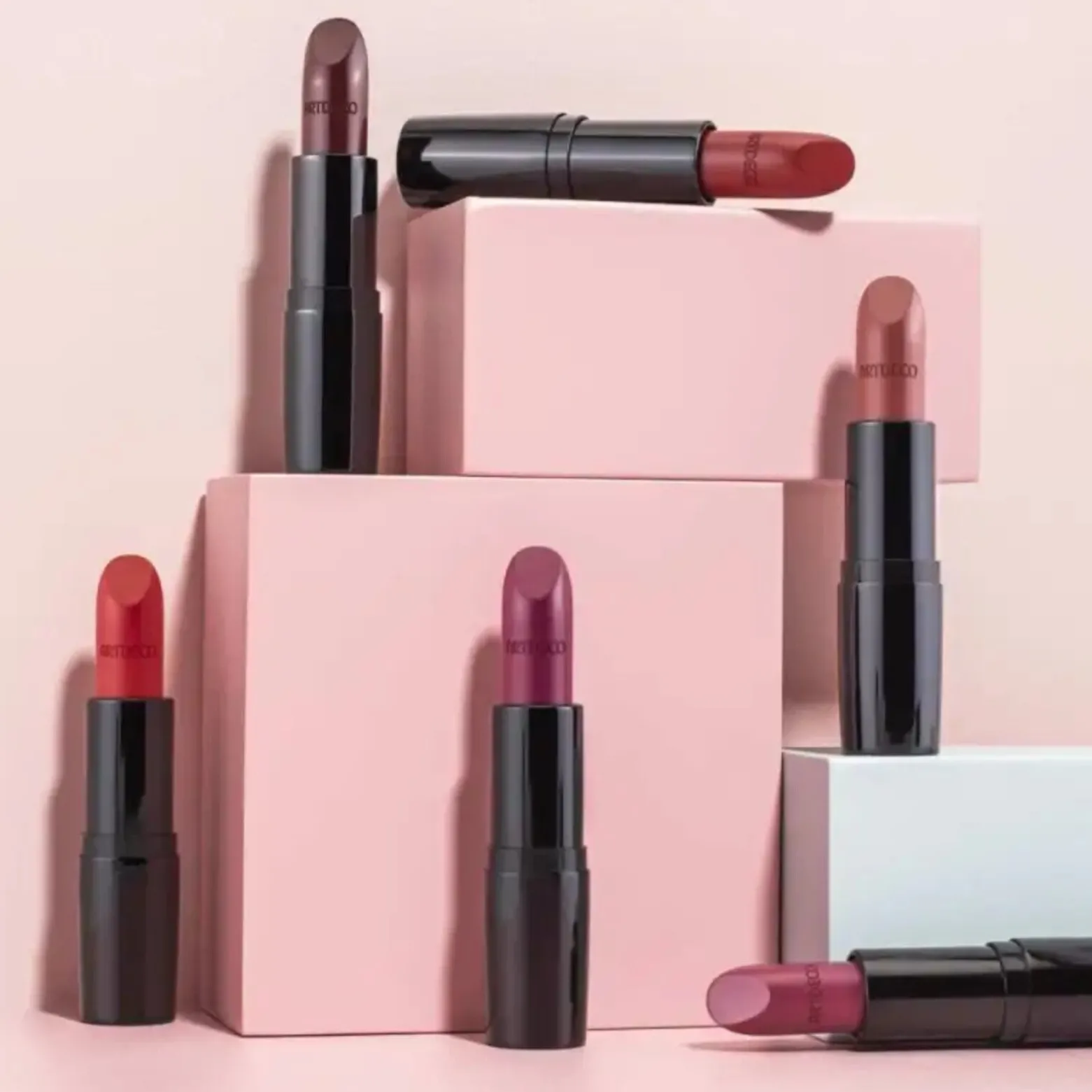Artdeco Perfect Color Lipstick 931 Blackberry Sorbet 4g (0.14oz)