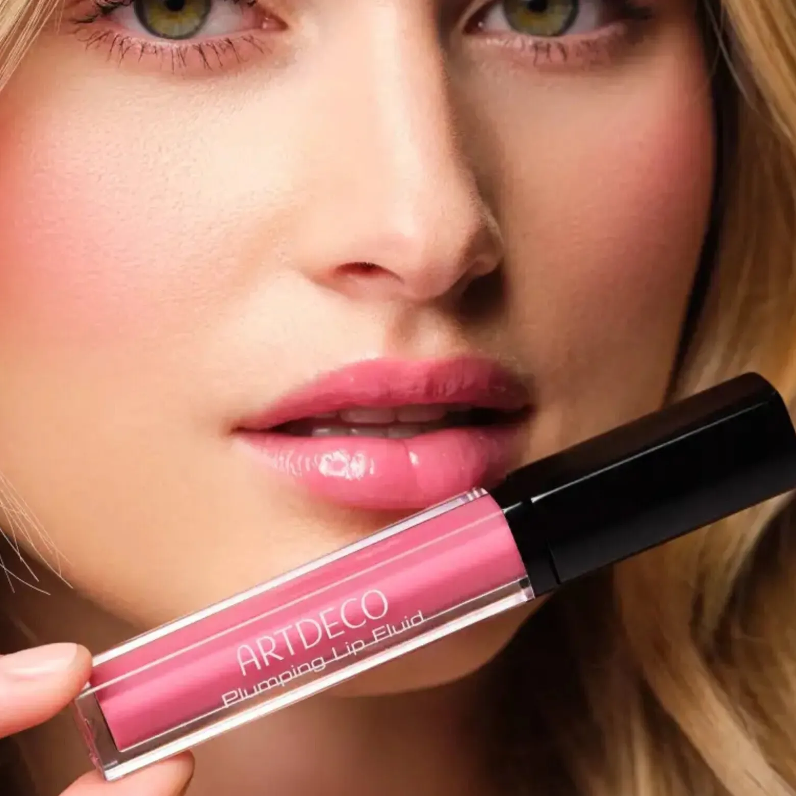 Artdeco Plumping Lip Fluid 35 Juicy Berry 3ml (0.10floz)