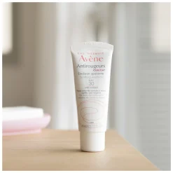 Avène Antirougeurs Day Anti-Oxydant Soothing Emulsion SPF30 40ml (1.35floz)