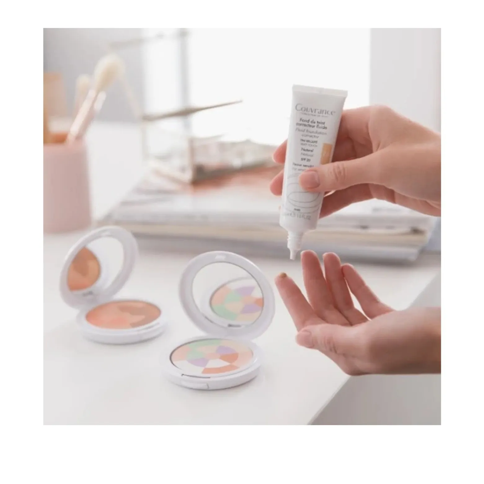 Avène Couvrance Fluid Foundation Corrector 2.0 Natural 30ml (1.01floz)
