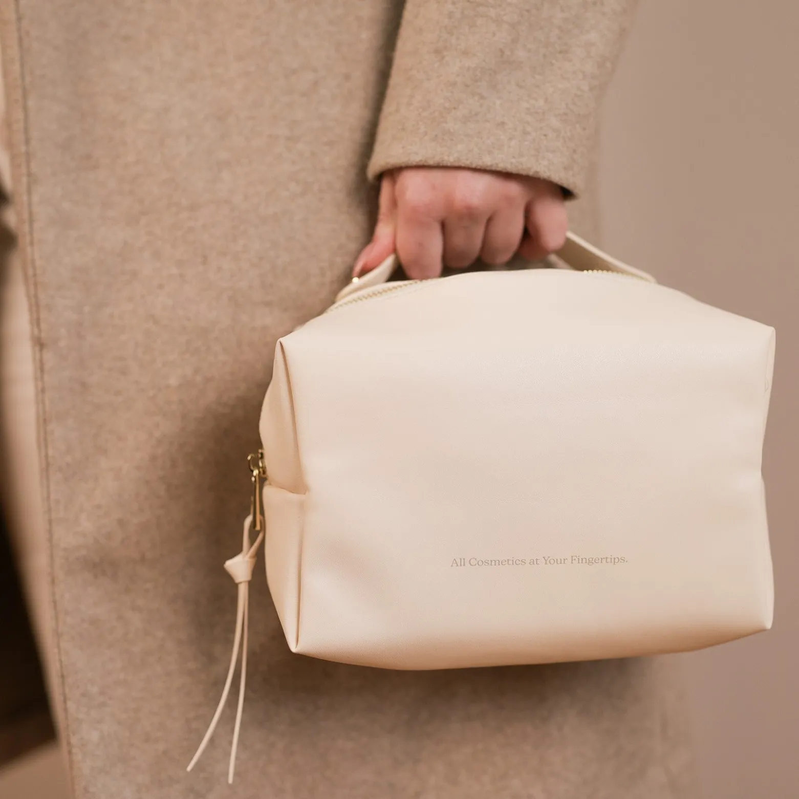 Care to Beauty Necessaire
