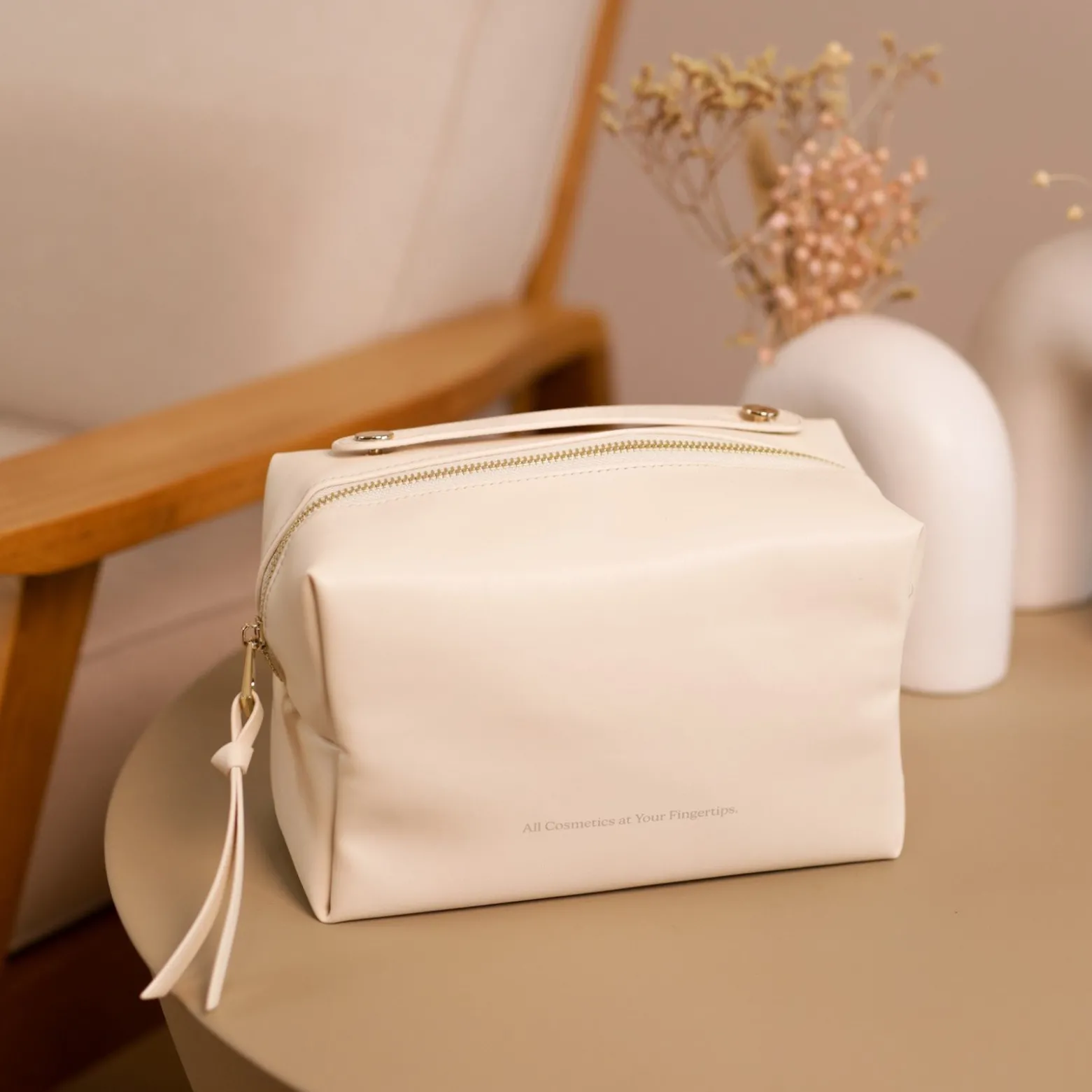 Care to Beauty Necessaire
