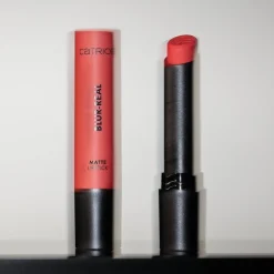 Catrice Blur-Real Matte Lipstick 060 Blurred Icon 3g (0.1oz)