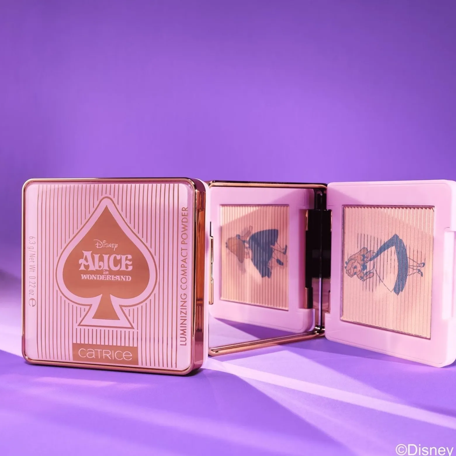 Catrice Disney Alice in Wonderland Luminizing Compact Powder C01 Slightly Confused 6.3g (0.22oz)