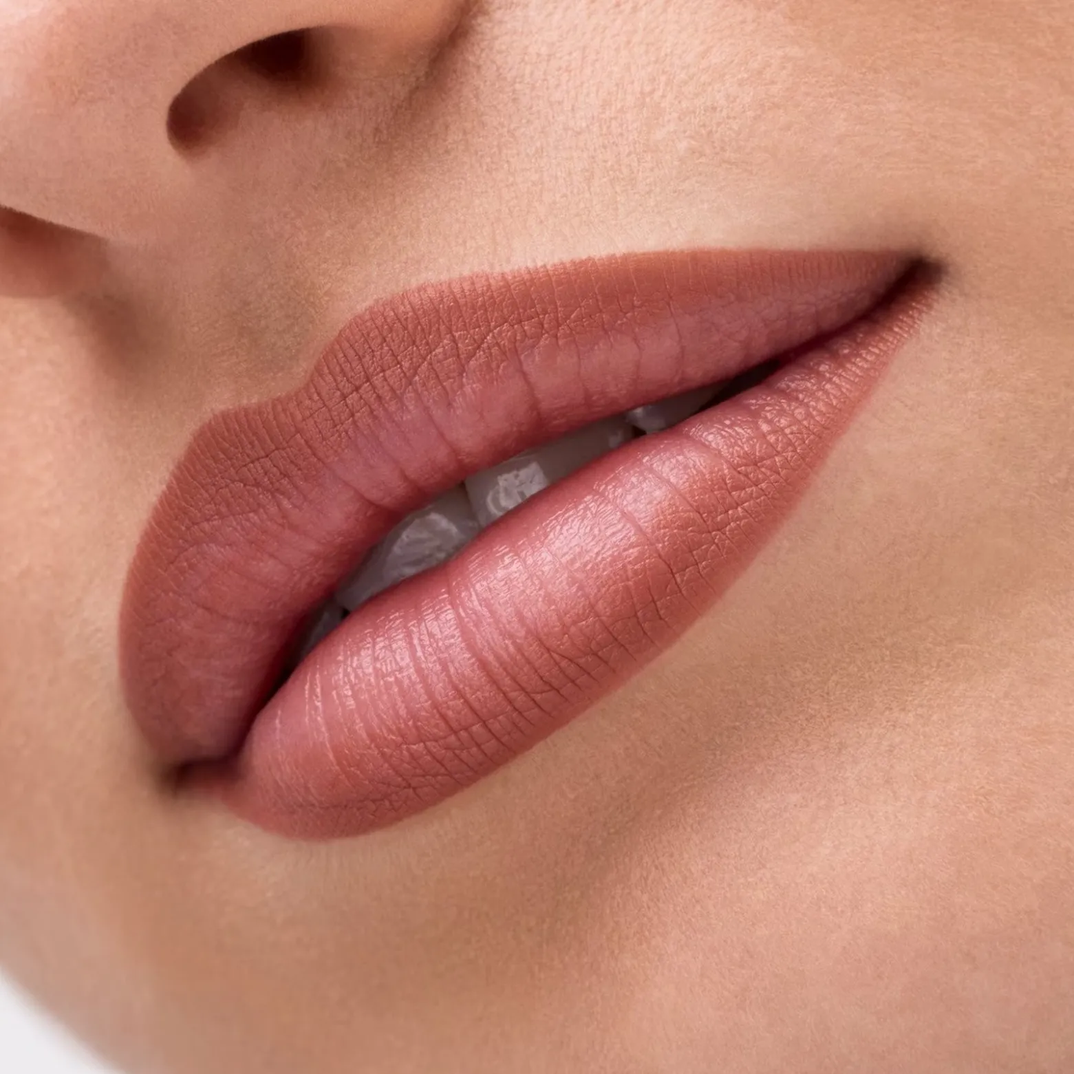Catrice Gel Glide Long-Lasting Lip Liner 040 Latte Lines 1.5g (0.05oz)