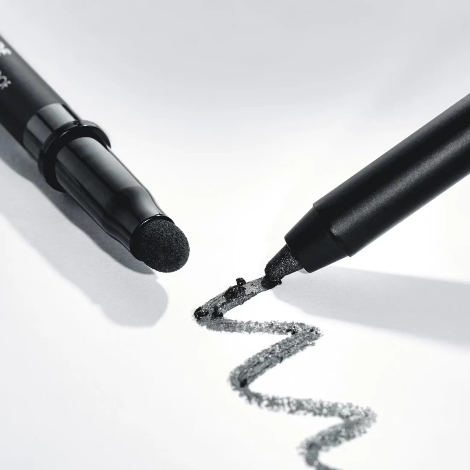 Catrice Jewel Glide Effect Eye Pencil 010 Black Diamond 1.5g (0.05oz)