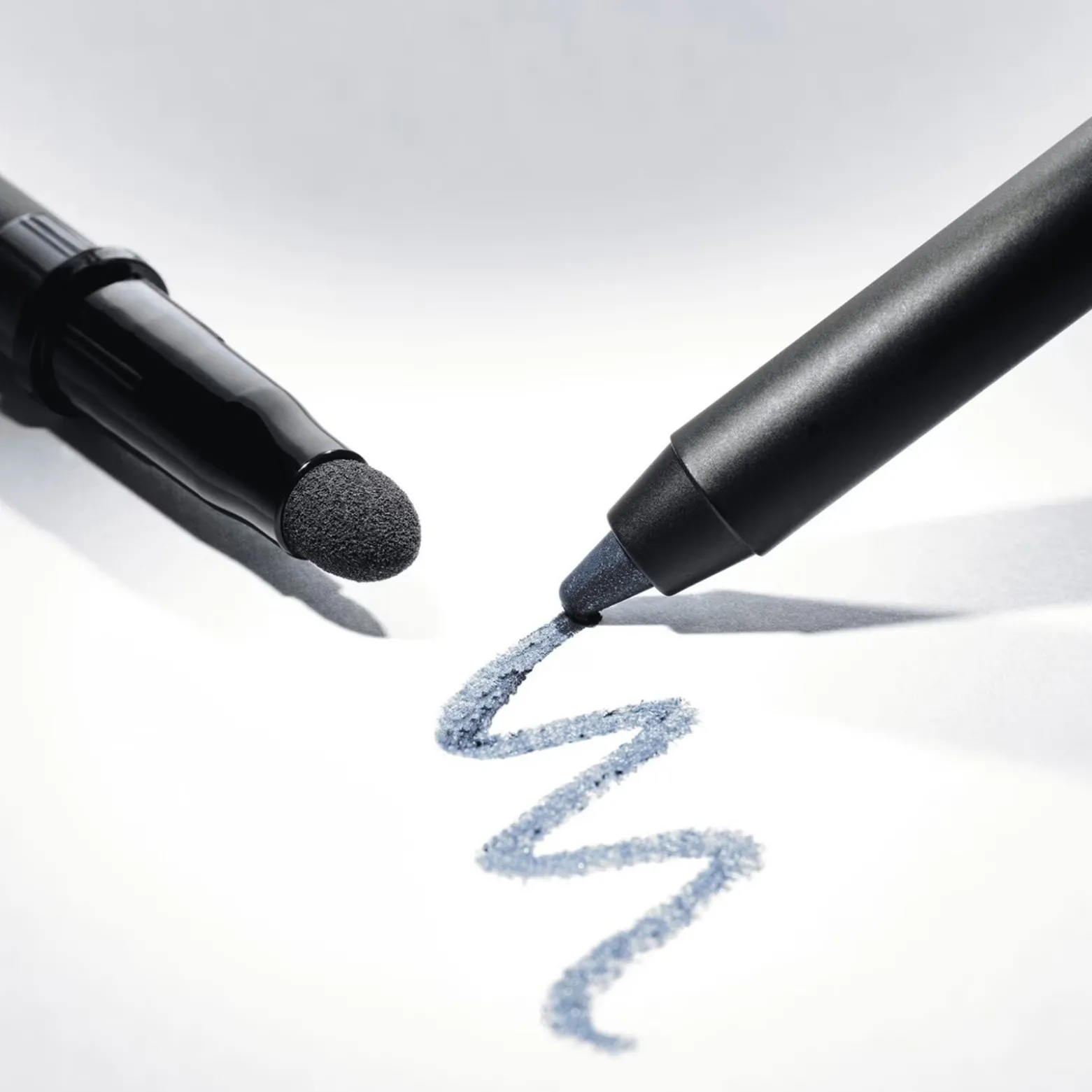 Catrice Jewel Glide Effect Eye Pencil 030 Midnight Sapphire 1.5g (0.05oz)