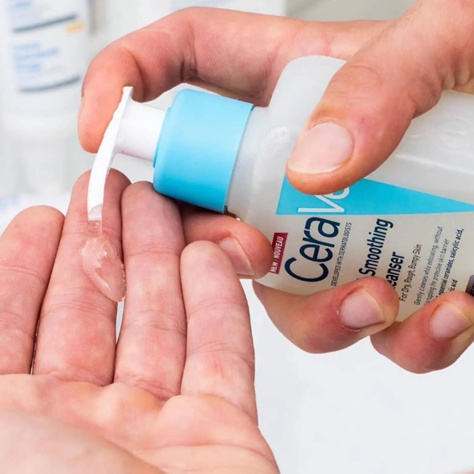CeraVe SA Smoothing Salicylic Acid Cleanser Bumpy Skin 236ml (7.98floz)