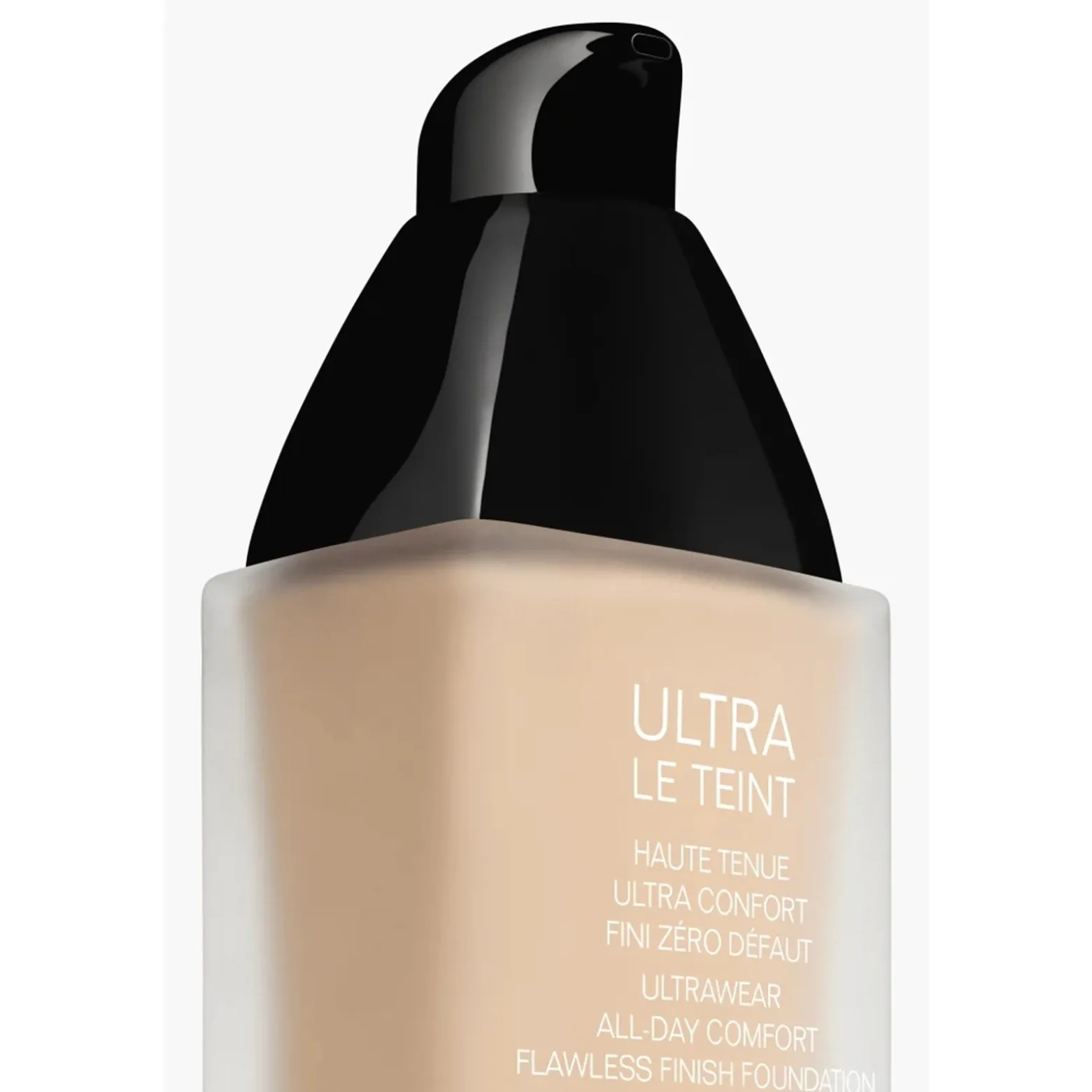 CHANEL Ultra Le Teint Flawless Finish Foundation B22 30ml (1floz)
