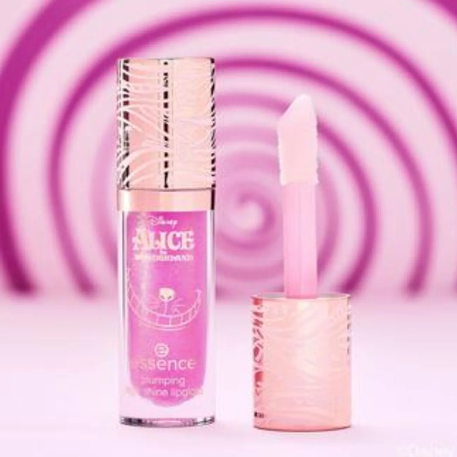 essence Disney Alice in Wonderland Plumping High-Shine Lipgloss 01 Wear A Smile 4ml (0.13floz)