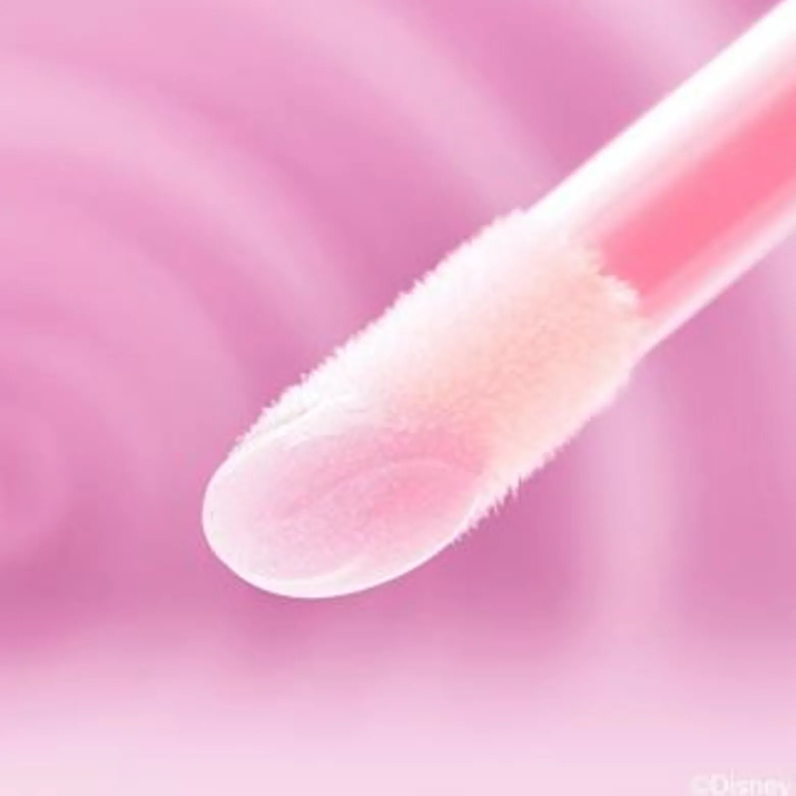 essence Disney Alice in Wonderland Plumping High-Shine Lipgloss 01 Wear A Smile 4ml (0.13floz)