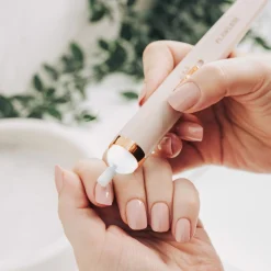 Finishing Touch Flawless™ Salon Nails
