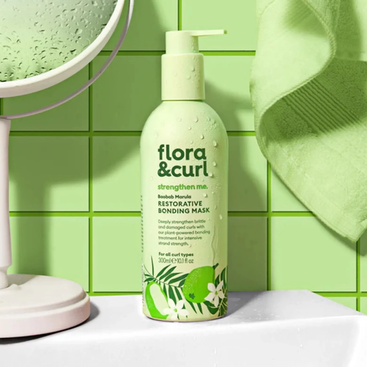Flora & Curl strengthen me. Baobab Marula Restorative Bonding Mask 300ml (10.1floz)