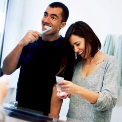 FOREO ISSA™ 2 Silicone Sonic Toothbrush Mint