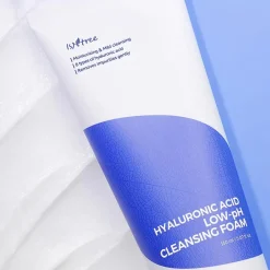 Isntree Hyaluronic Acid Low-pH Cleansing Foam 150ml (5.07floz)