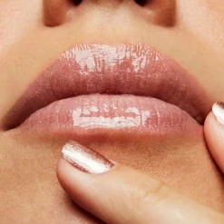 M.A.C Cosmetics Lipglass 321 Dreamy 3.1ml (0.10floz)