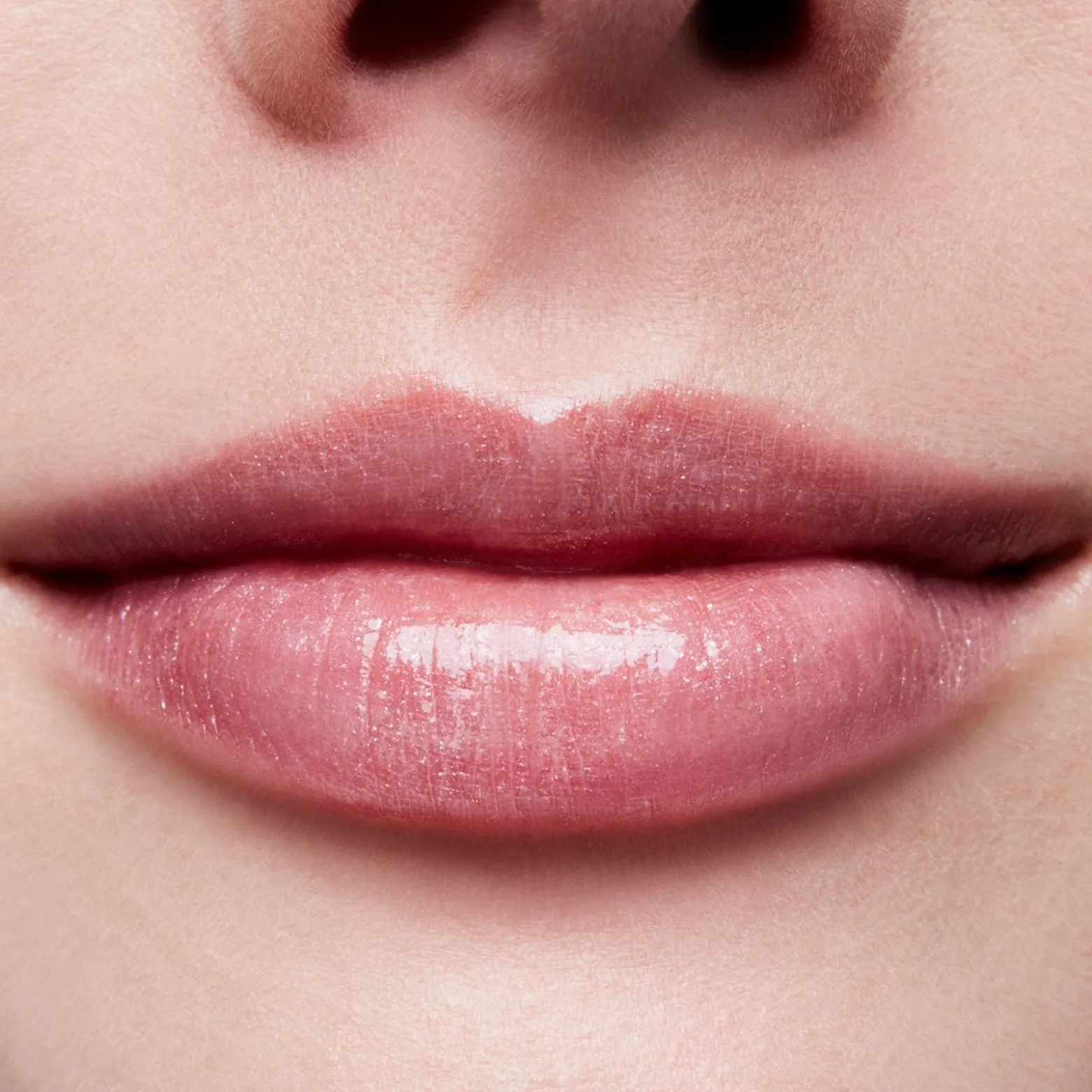 M.A.C Cosmetics Lipglass 321 Dreamy 3.1ml (0.10floz)