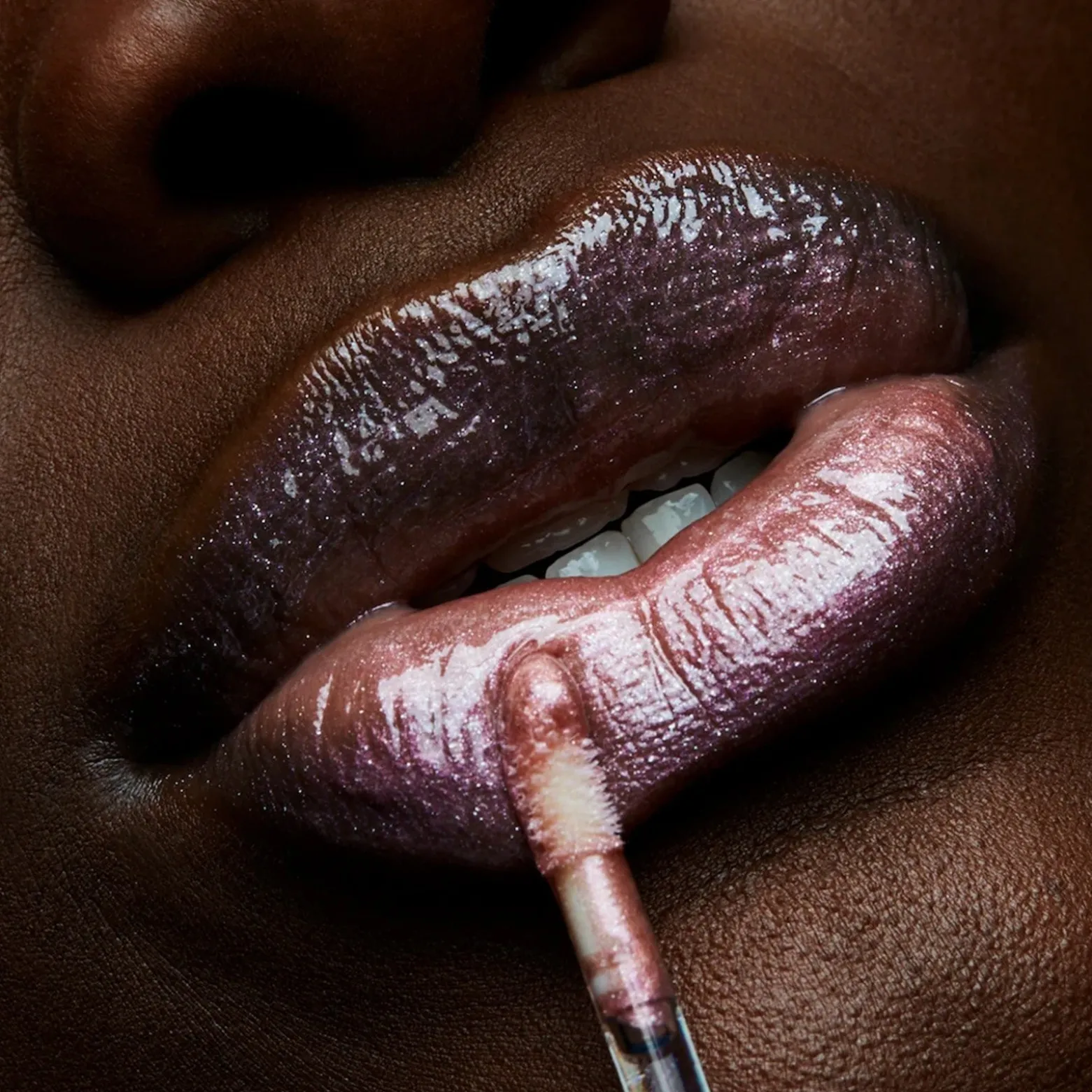M.A.C Cosmetics Lipglass 321 Dreamy 3.1ml (0.10floz)