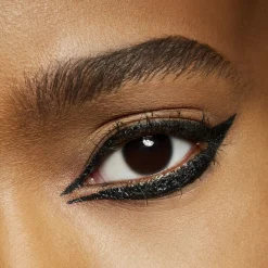 M.A.C Cosmetics Liquidlast 24h Waterproof Liner Point 2.5ml (0.08floz)