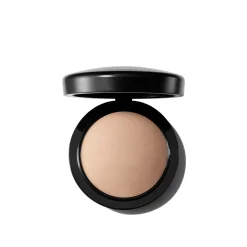 M.A.C Cosmetics Mineralize Skinfinish Natural Powder Light Plus 10g (0.35 oz)