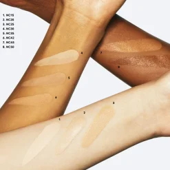 M.A.C Cosmetics Pro Longwear Concealer NC20 9ml (0.3floz)