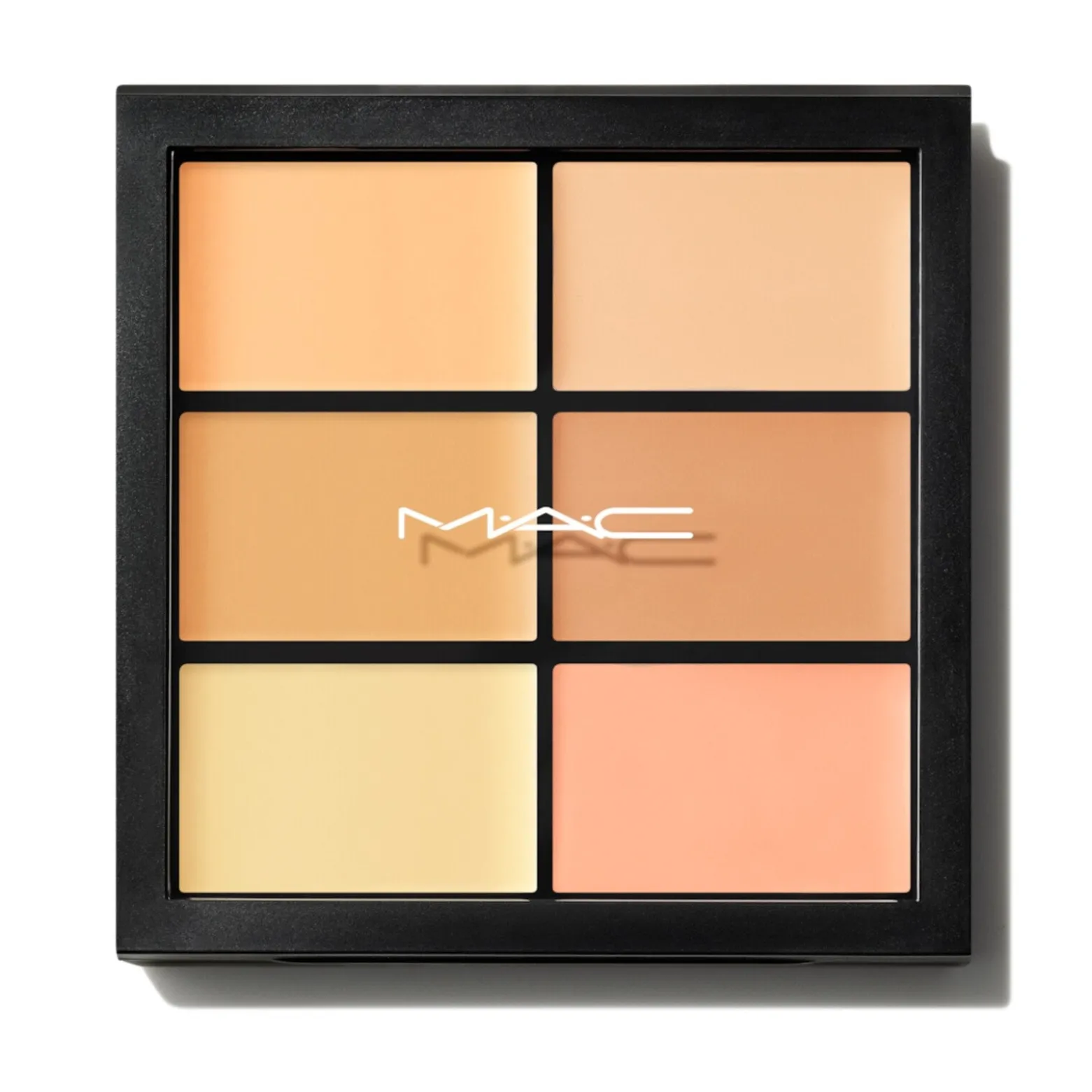 M.A.C Cosmetics Studio Fix Conceal and Correct Palette Light