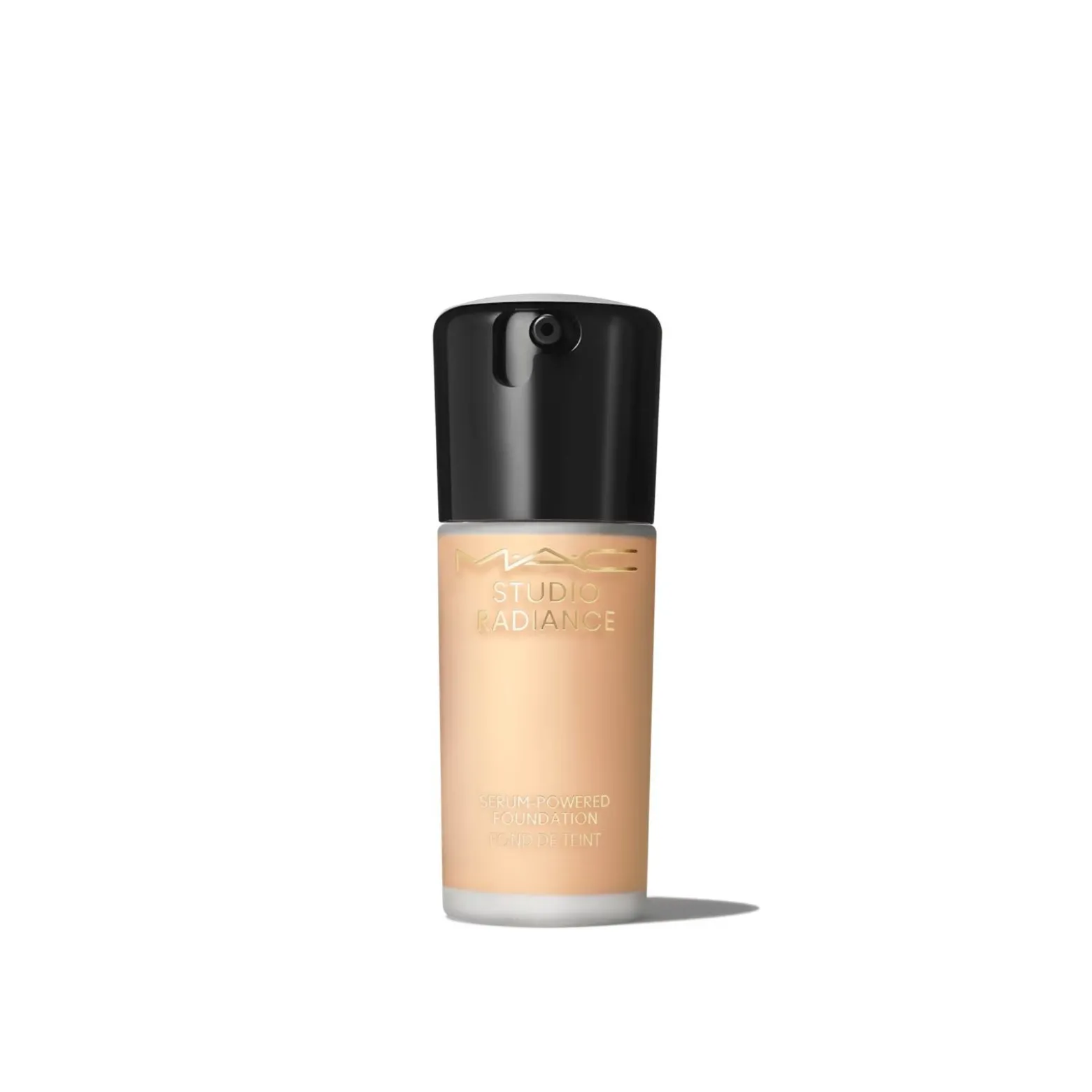 M.A.C Cosmetics Studio Radiance Serum-Powdered Foundation NC18 30ml (1.0floz)
