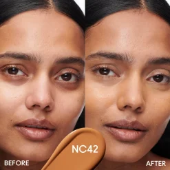 M.A.C Cosmetics Studio Radiance 24hr Luminous Lift Concealer NC42 11ml (0.37floz)