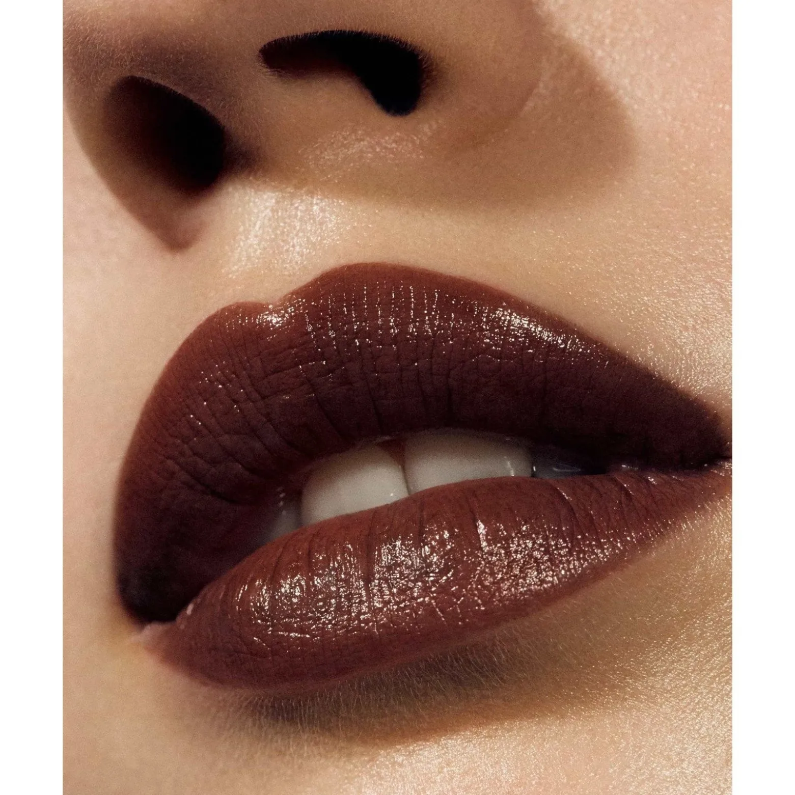 Mádara Dazzle Nights Satin Shine Lipstick 504 Dominance 3.8g (0.13oz)