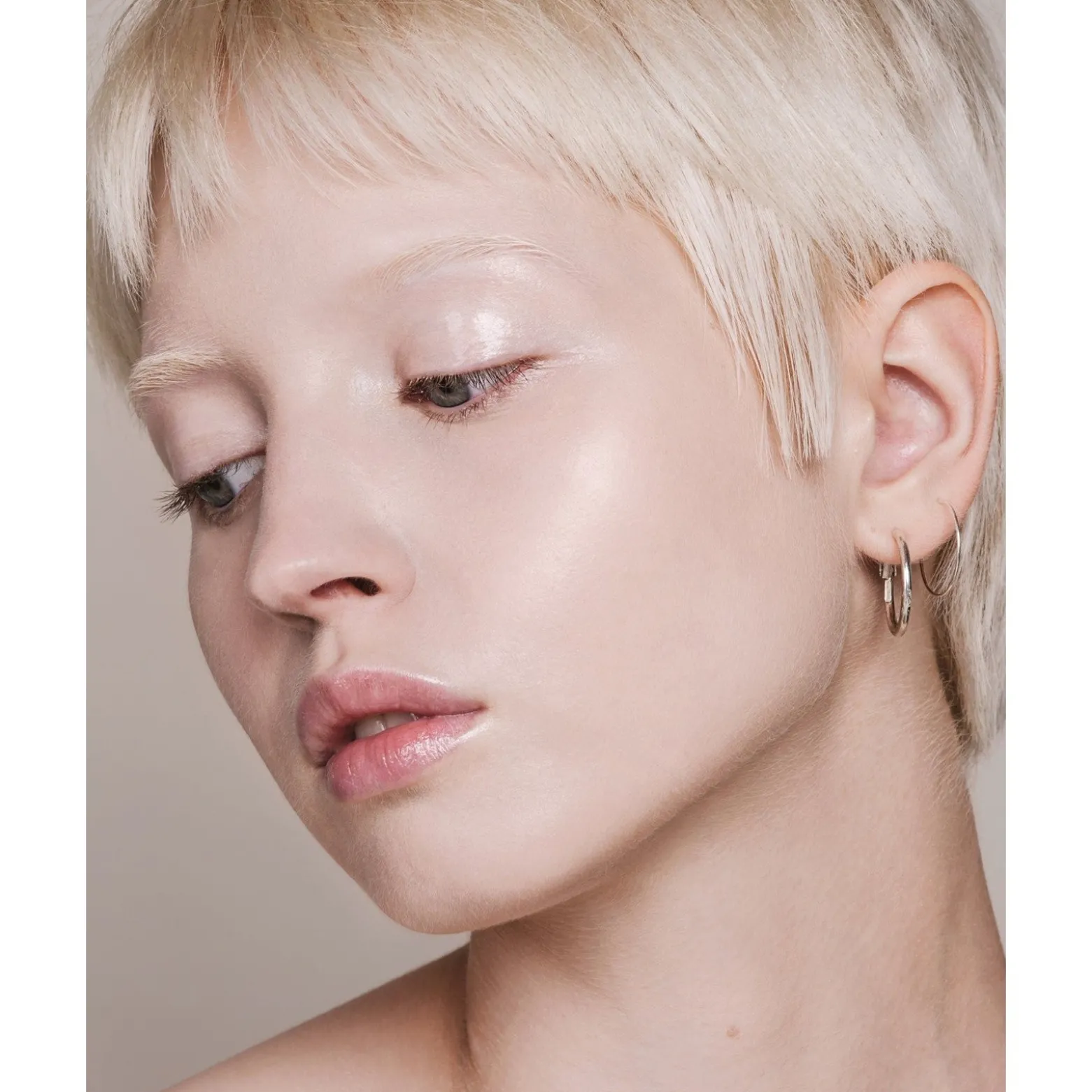 Mádara Skin Equal Soft Glow Foundation 30 Rose Ivory SPF20 30ml (1.01fl oz)