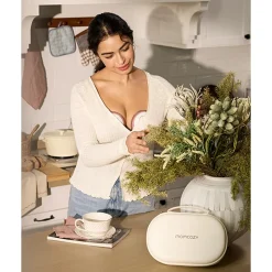Momcozy M6 Mobile Style™ Hands-Free Single Breast Pump Cozy Red