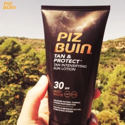 Piz Buin Tan & Protect Intensifying Sun Lotion Sunscreen SPF30 150ml (5.07fl oz)