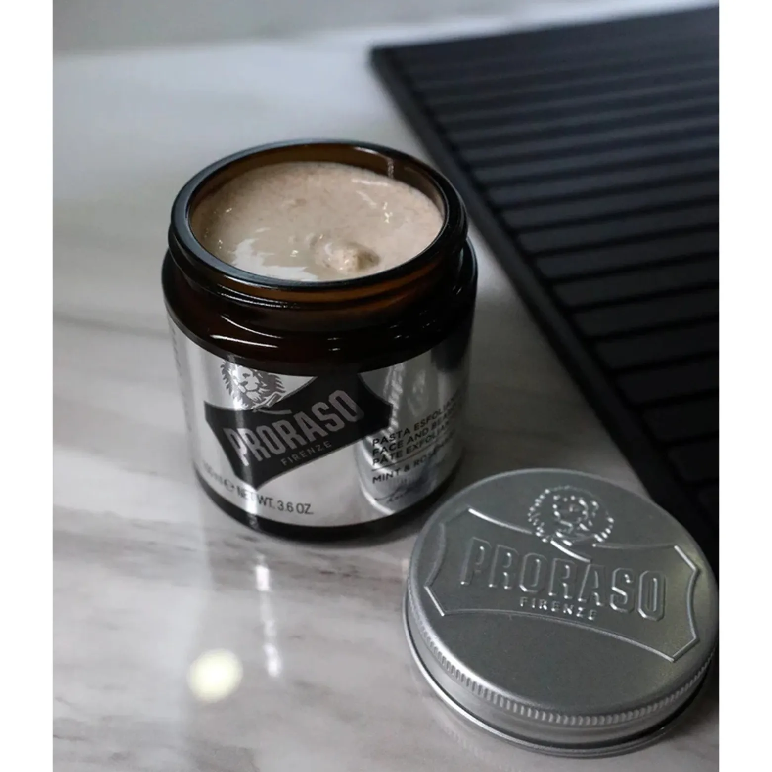 Proraso Face and Beard Scrub Mint & Rosemary 100ml (3.4floz)