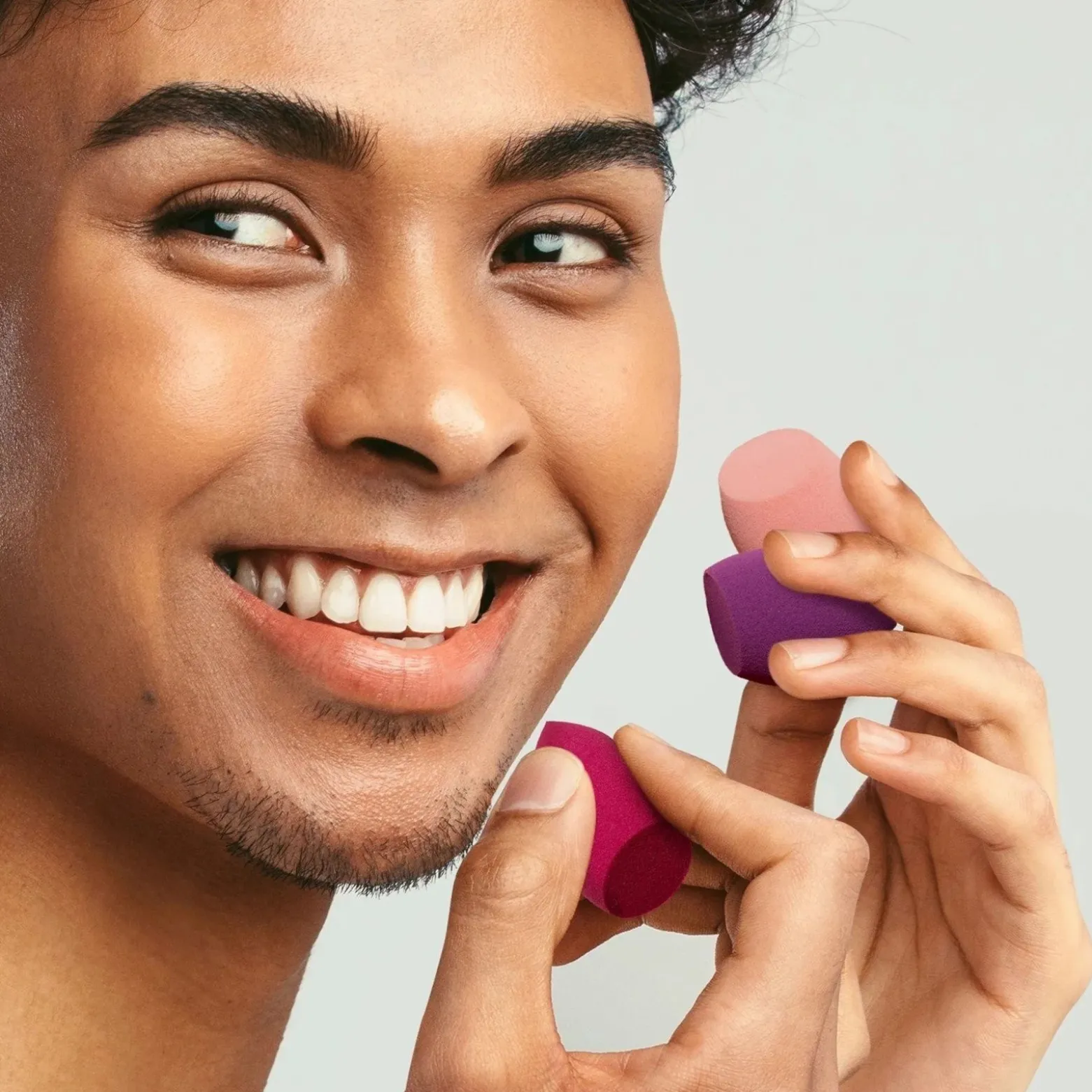 Real Techniques Mini Miracle Complexion Sponge x4