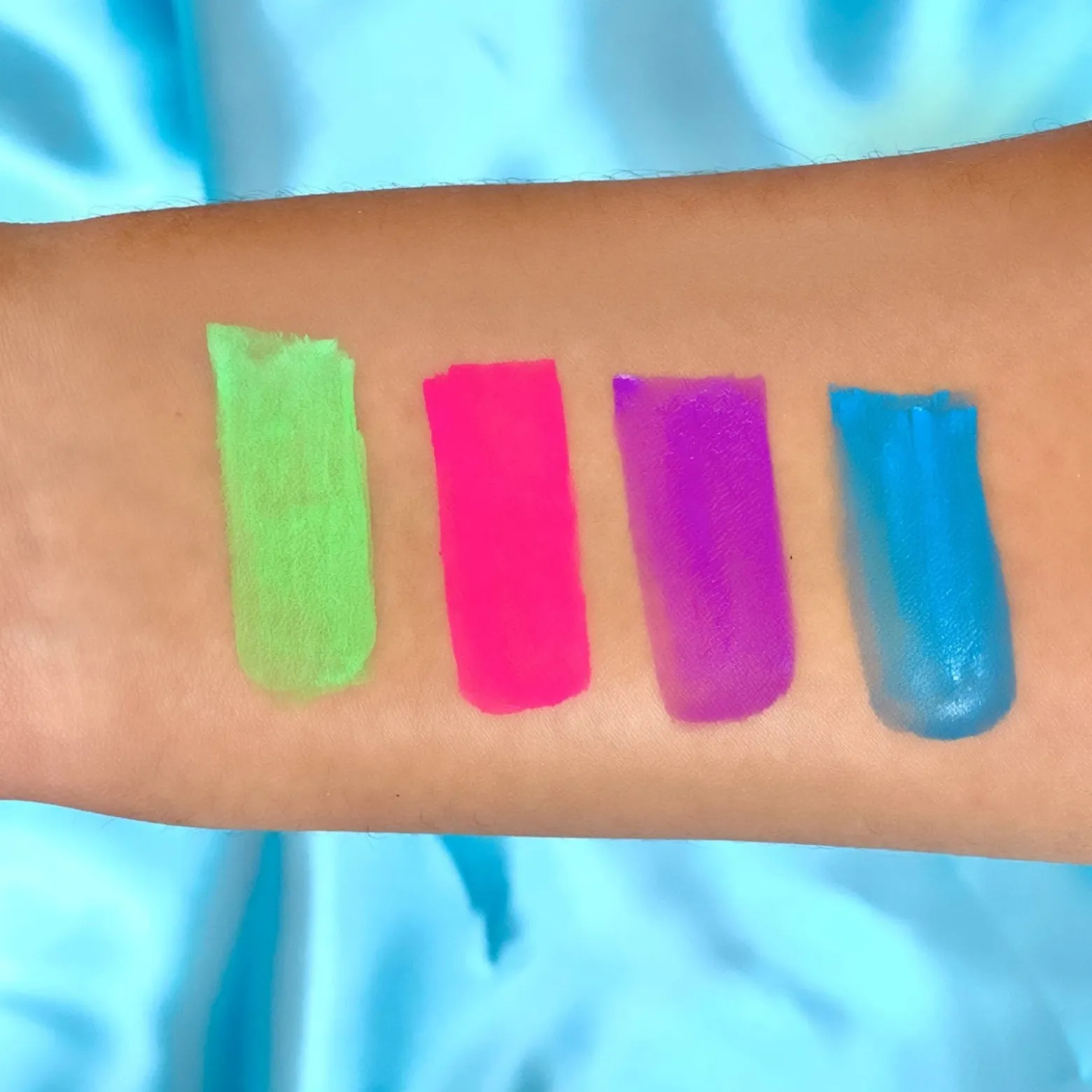 Rude Cosmetics Splash Liner Water Activated Synthwave 20g (0.70oz)