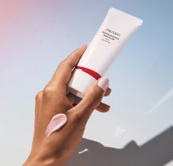 Shiseido Revitalessence Skin Glow Primer SPF25 30ml (1floz)